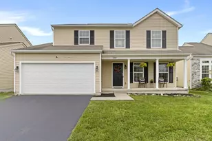 2001 Salado Creek Dr, Columbus, OH 43219 - Photo 1