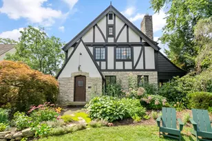 2645 Bexley Park Rd, Columbus, OH 43209 - Photo 1