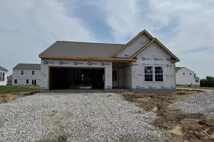 486 Creekside Dr, Commercial Point, OH 43116 - Photo 1