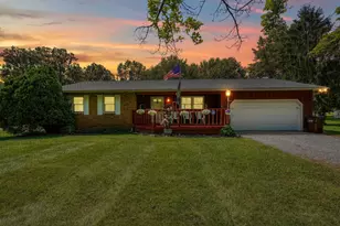 235 Needles Dr SW, Pataskala, OH 43062 - Photo 1