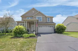 1381 Ironwood Dr, Grove City, OH 43123 - Photo 1