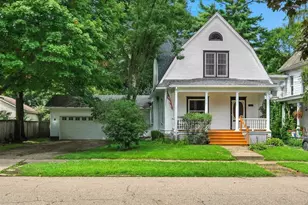 505 E Chestnut St, Mount Vernon, OH 43050 - Photo 1