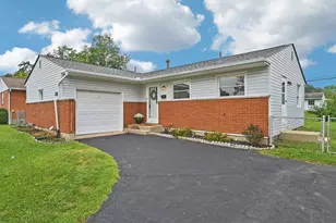 716 Crescent Dr, West Jefferson, OH 43162 - Photo 1