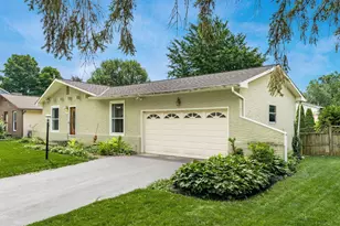 267 Rugby Ln, Columbus, OH 43230 - Photo 1