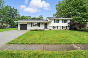 238 Dunbarton Rd, Columbus, OH 43230 - Photo 1