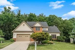 6061 Highland Hills Dr, Westerville, OH 43082 - Photo 1