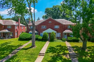 790 Kenwick Rd, Columbus, OH 43209 - Photo 1