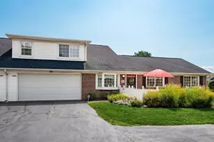 3940 Crestfield Dr, Groveport, OH 43125 - Photo 1