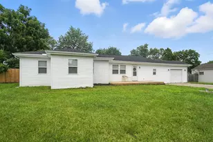 2342 Nedra St, Grove City, OH 43123 - Photo 1