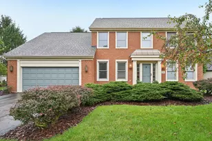 326 Olenview Cir W, Powell, OH 43065 - Photo 1