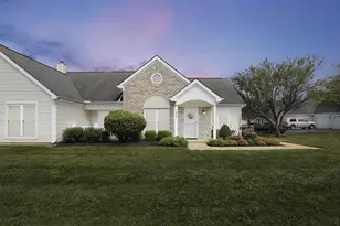 1243 Dunhurst St, Circleville, OH 43113 - Photo 1