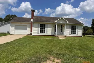 291 Peters Ave, Lancaster, OH 43130 - Photo 1