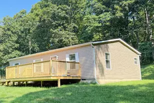 17557 McKee Hill Rd, Frazeysburg, OH 43822 - Photo 1