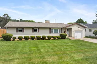 218 Kanawha Rd, Lancaster, OH 43130 - Photo 1