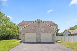 2917-2919 United Ct, Reynoldsburg, OH 43068 - Photo 1