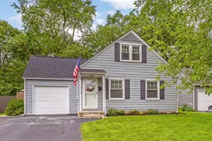 1729 Hess Blvd, Columbus, OH 43212 - Photo 1