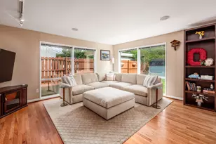 3610 Sunset Dr, Upper Arlington, OH 43221 - Photo 1