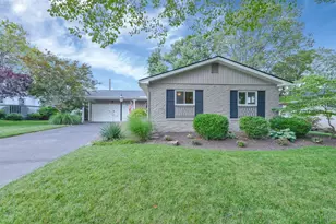 1112 Kennington Ave, Columbus, OH 43220 - Photo 1