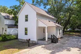 434 Scranton Ave, Marion, OH 43302 - Photo 1