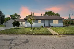 1663 Oakland Park Ave, Columbus, OH 43224 - Photo 1