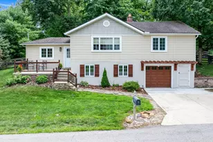 115 W Reindeer Dr, Powell, OH 43065 - Photo 1