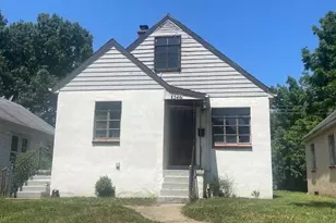 1346 Manchester Ave, Columbus, OH 43211 - Photo 1