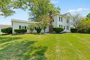 6051 Taylor Rd SW, Pataskala, OH 43062 - Photo 1