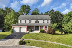 19 Ravine View Ct, Pataskala, OH 43062 - Photo 1