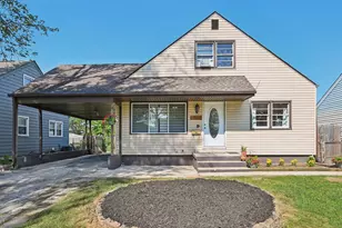 3333 Dresden St, Columbus, OH 43224 - Photo 1