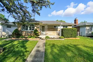 191 Oxley Rd, Columbus, OH 43228 - Photo 1