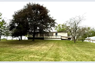 321 Flakes Ford Road SE, Washington Court House, OH 43160 - Photo 1