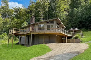 8950 Hidden Springs Rd, Hopewell, OH 43746 - Photo 1