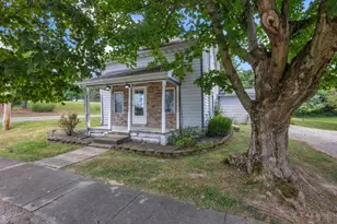 212 N Market St, Somerset, OH 43783 - Photo 1