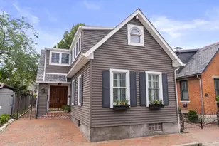 751 S Lazelle St, Columbus, OH 43206 - Photo 1