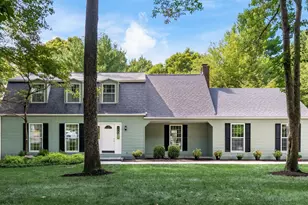 378 Pleasant View Dr NE, Granville, OH 43023 - Photo 1