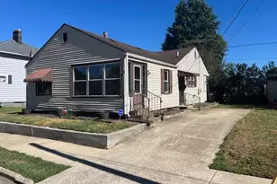 518 E Union St, Circleville, OH 43113 - Photo 1