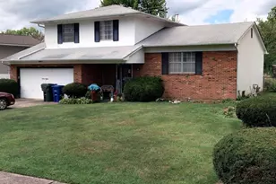 3080 Pine Valley Rd, Columbus, OH 43219 - Photo 1