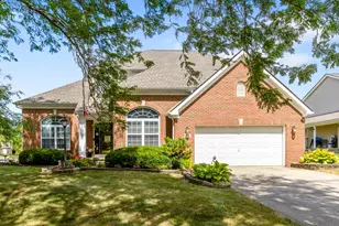 812 Melrose Blvd, Pickerington, OH 43147 - Photo 1