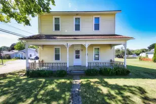 110 School St, Bellville, OH 44813 - Photo 1