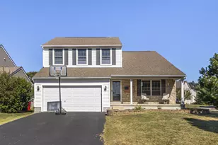 3175 Weeping Spruce Dr, Grove City, OH 43123 - Photo 1