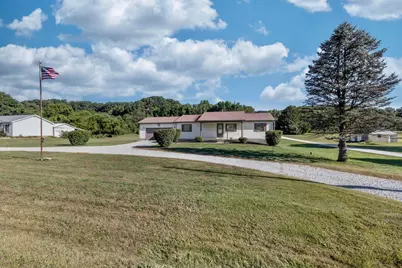 1640 Snoke Road SW, Lancaster, OH 43130 - Photo 1