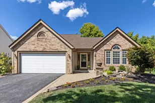 5706 Brook Hollow Dr, Hilliard, OH 43026 - Photo 1