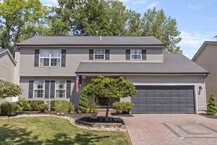 3290 Pine Valley Rd, Columbus, OH 43219 - Photo 1