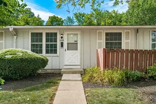 3045 La Vista Dr, Columbus, OH 43204 - Photo 1