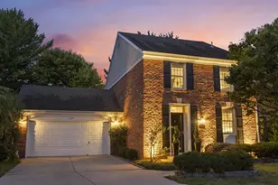 2328 Sedgwick Dr, Upper Arlington, OH 43220 - Photo 1