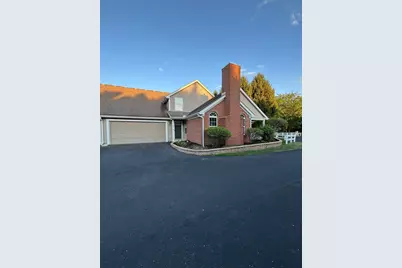 892 Shelbourne Place, Newark, OH 43055 - Photo 1
