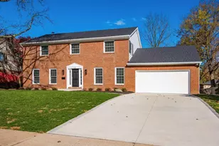 1350 Marlyn Dr, Columbus, OH 43220 - Photo 1