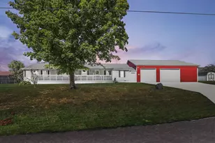 2391 Simmons Rd, Chillicothe, OH 45601 - Photo 1