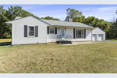 1590 W William Street, Delaware, OH 43015 - Photo 1