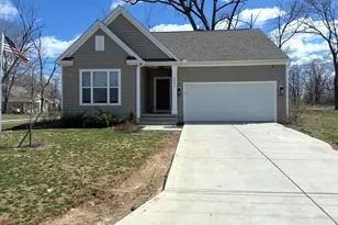 2822 Walnut St, Grove City, OH 43123 - Photo 1